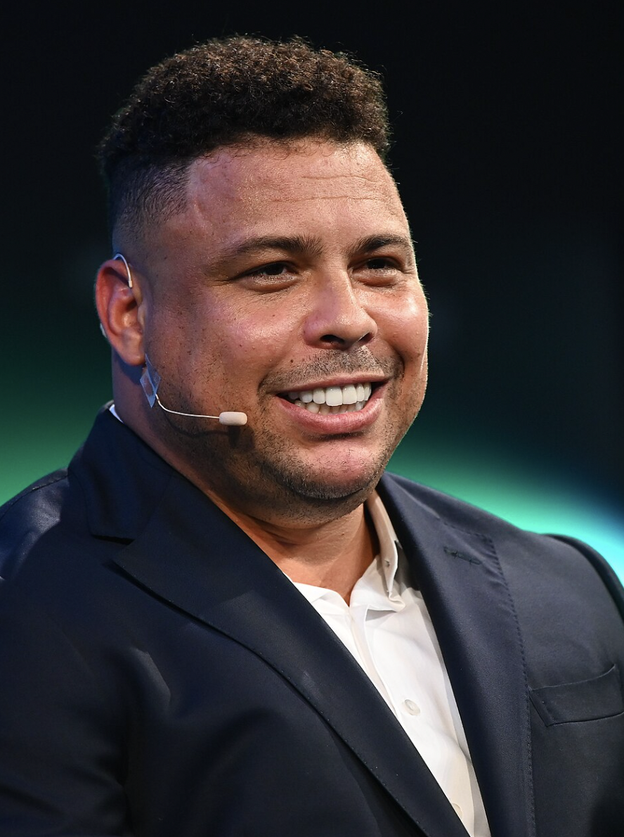 W杯優勝メンバーが選んだ次の一手― ロナウドのペントハウス購入と、ベッカム夫妻の10億ドル開発!